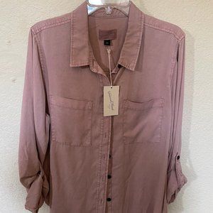 Universal Thread Button Down Shirt Woman's L Large NWT Pink Long Sleeve